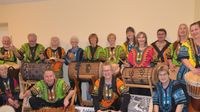 Fünf Fragen an…<br>die Trommelgruppe Ya Ya Néne