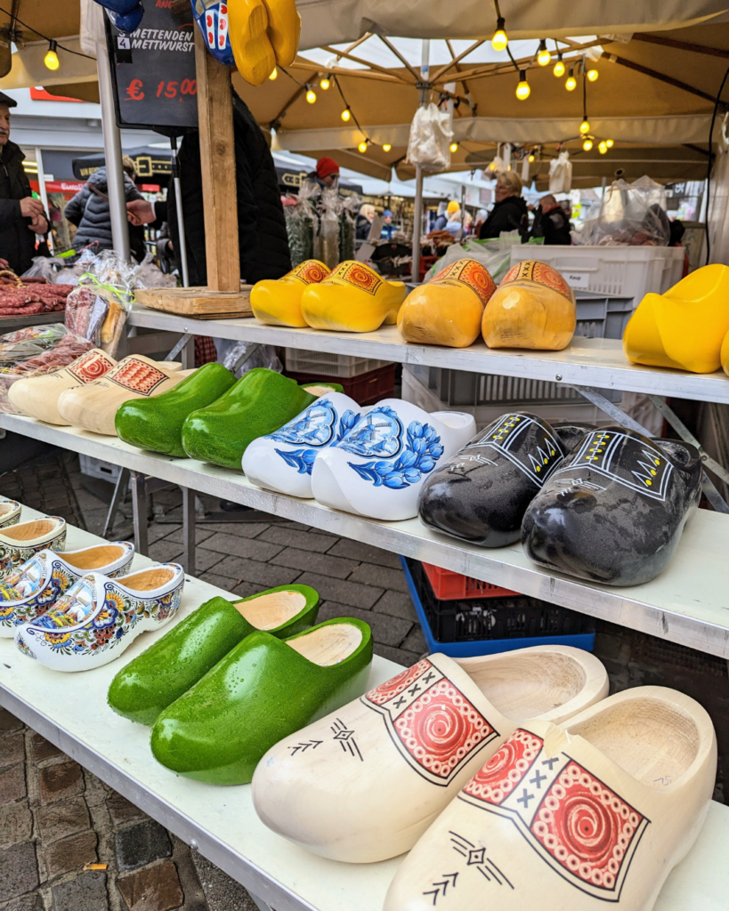hollandmarkt 4